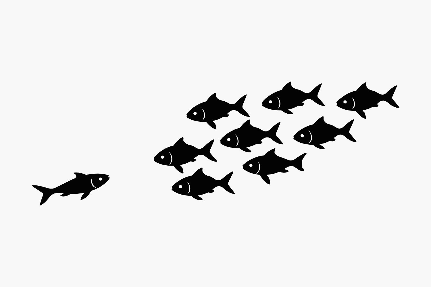 En fisk svømmer mod strømmen